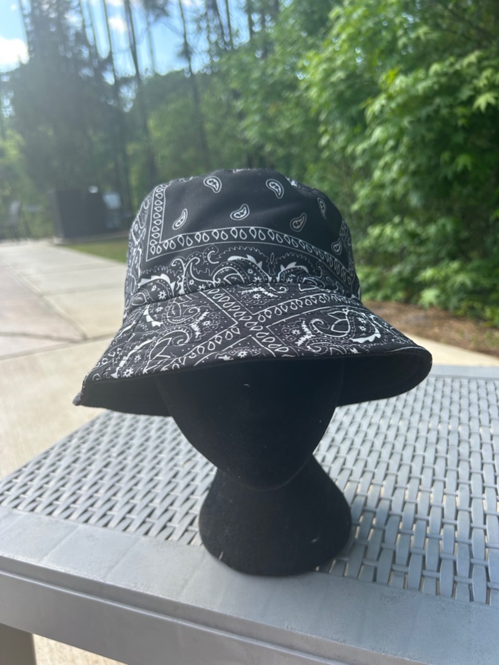 Black Bandana-Print Cotton Bucket Hat